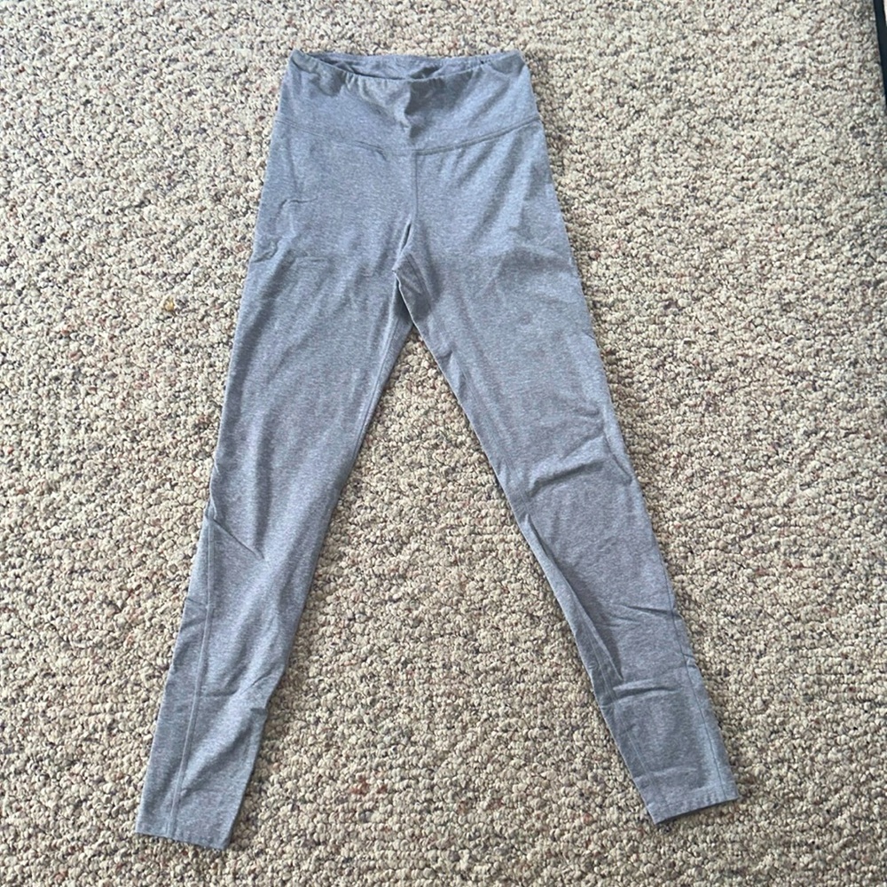 Old Navy Active Wear, lined leggings, grey, size Medium Tall